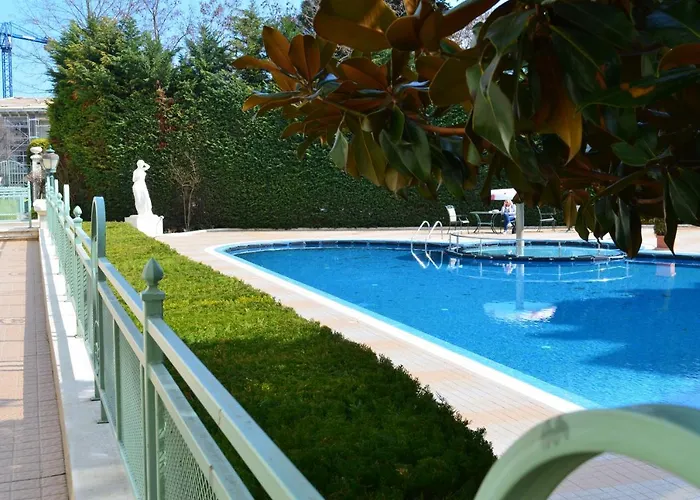 Lägenhet 3 In Complex Splendid