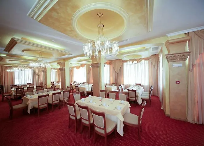 3 In Complex Splendid